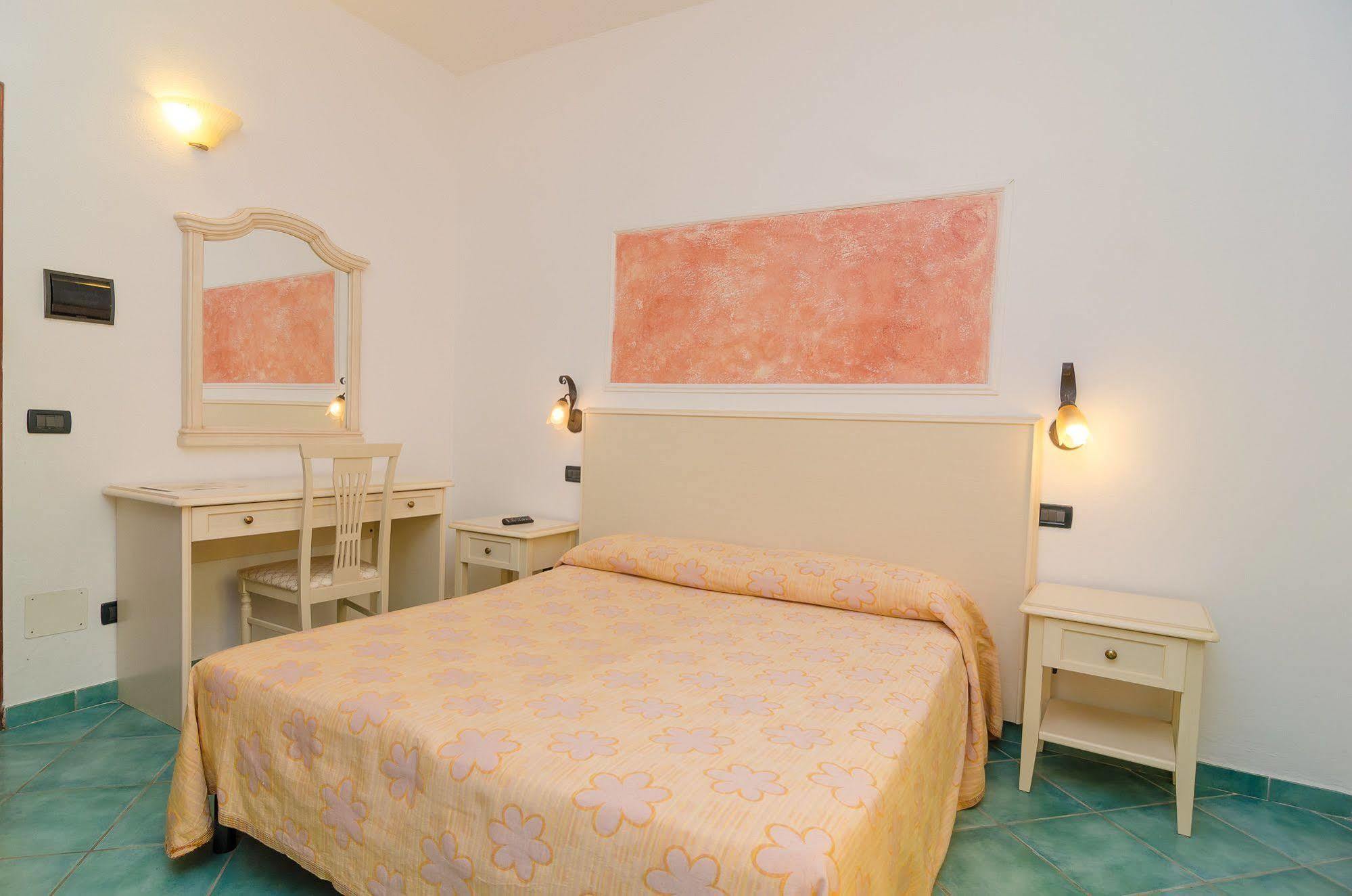 Hotel Aragonese ايسكيا المظهر الخارجي الصورة