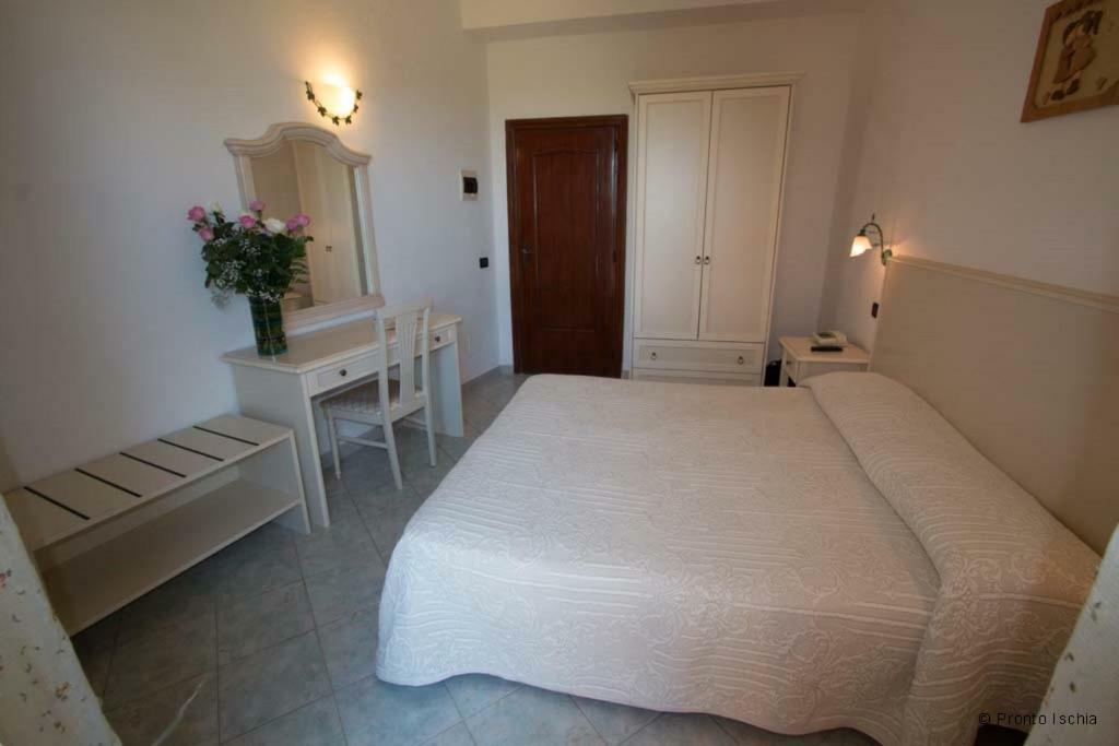 Hotel Aragonese ايسكيا المظهر الخارجي الصورة